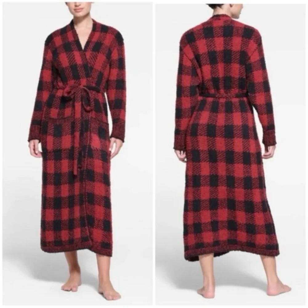 SKIMS Red and Black Plaid Robe - Picture 1 of 5